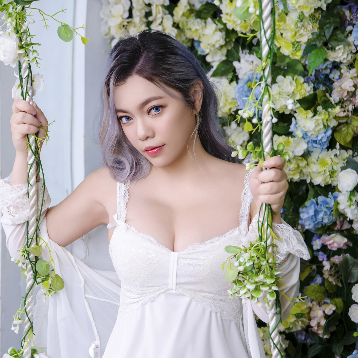 隆乳64